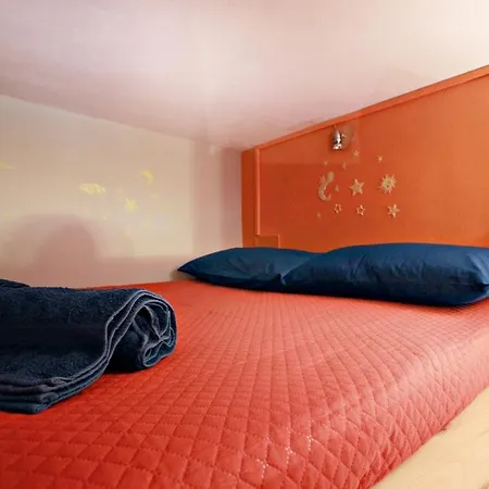 Julia's Domus Rzym
