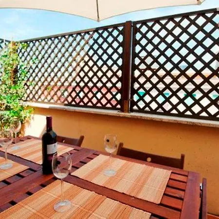 Apartament Julia's Domus