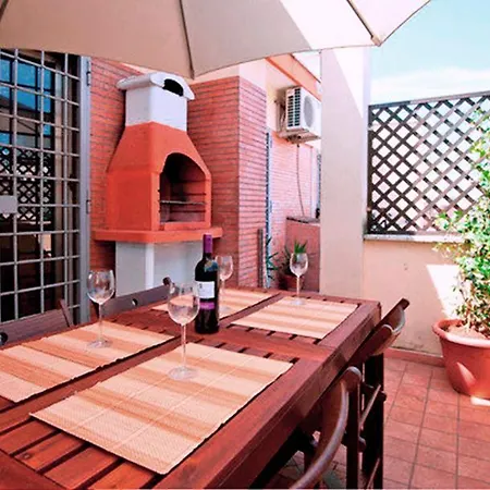 Apartament Julia's Domus